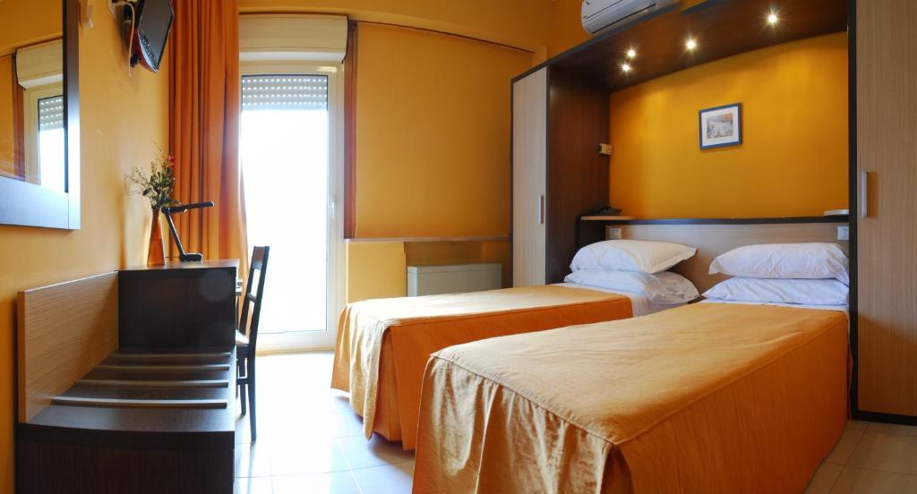Hotel Michelangelo Teramo Cameră foto