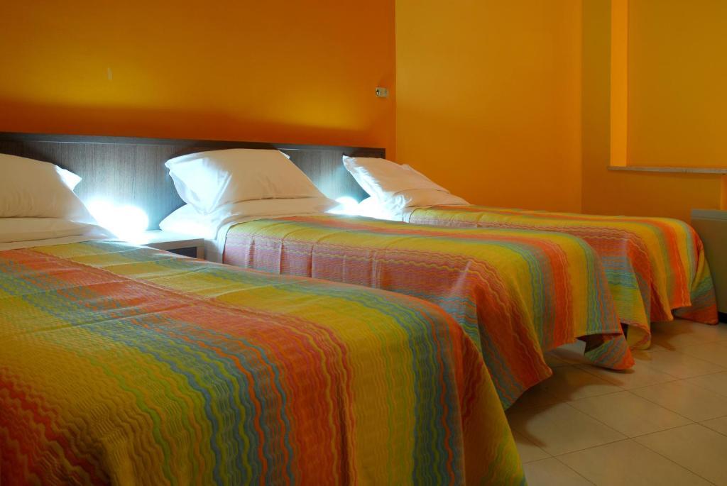 Hotel Michelangelo Teramo Cameră foto