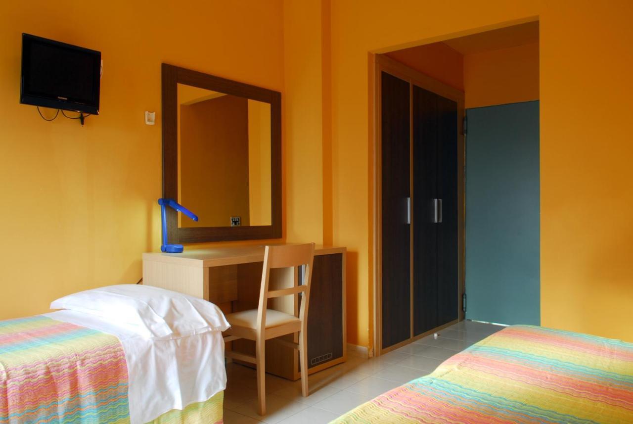 Hotel Michelangelo Teramo Cameră foto